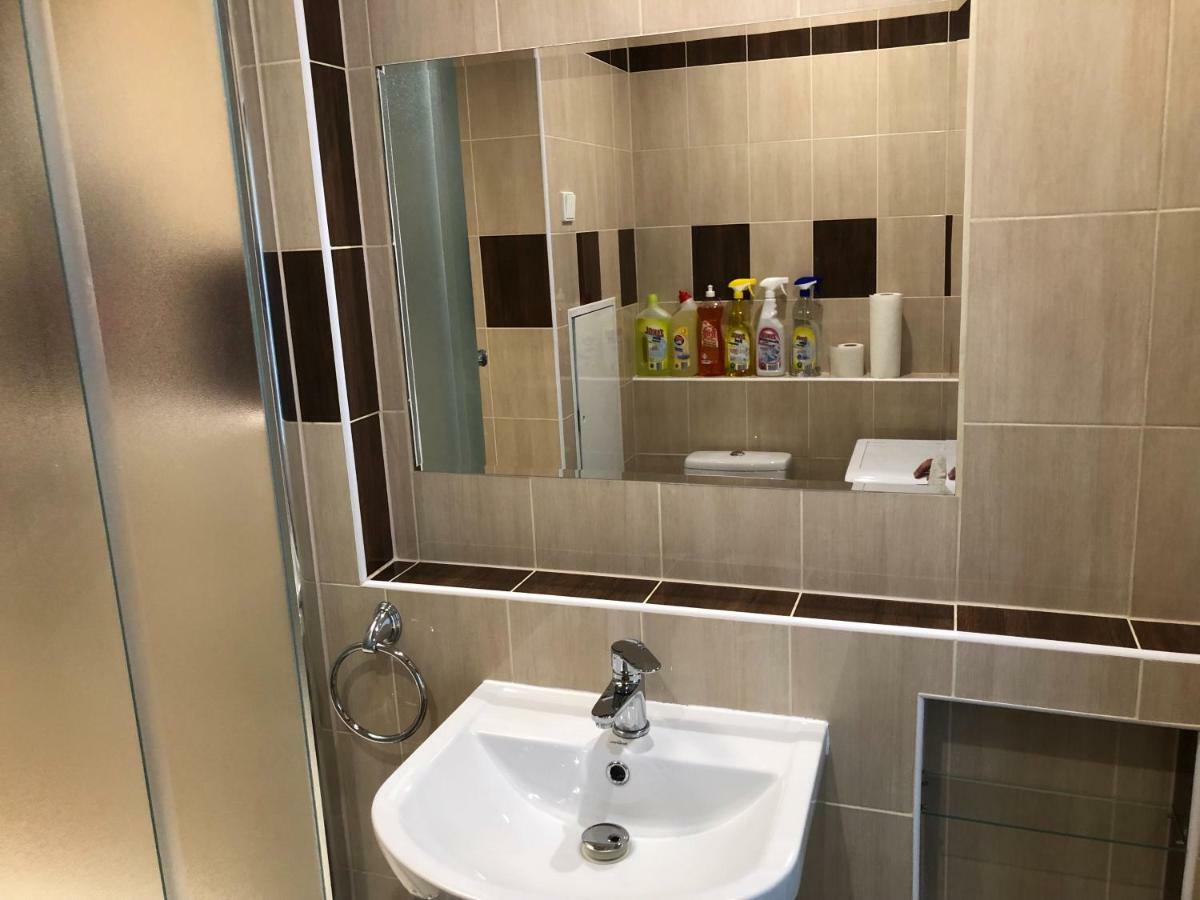 Bolevec Tower Apartment Пилзен Екстериор снимка